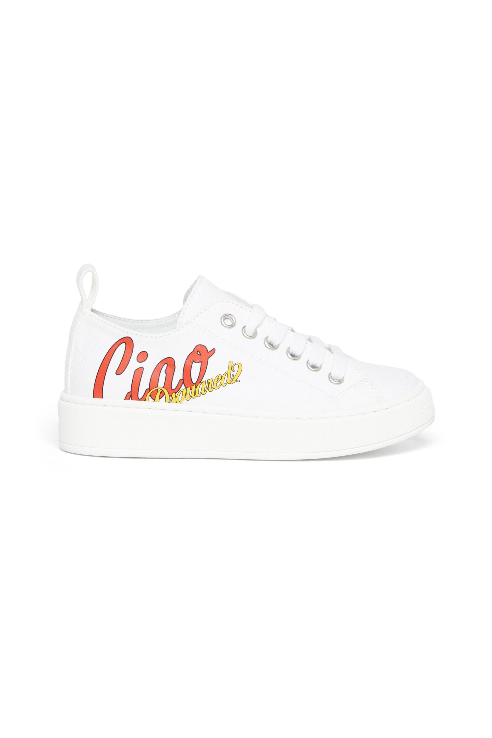 Sneakers with "Ciao" graphic detail