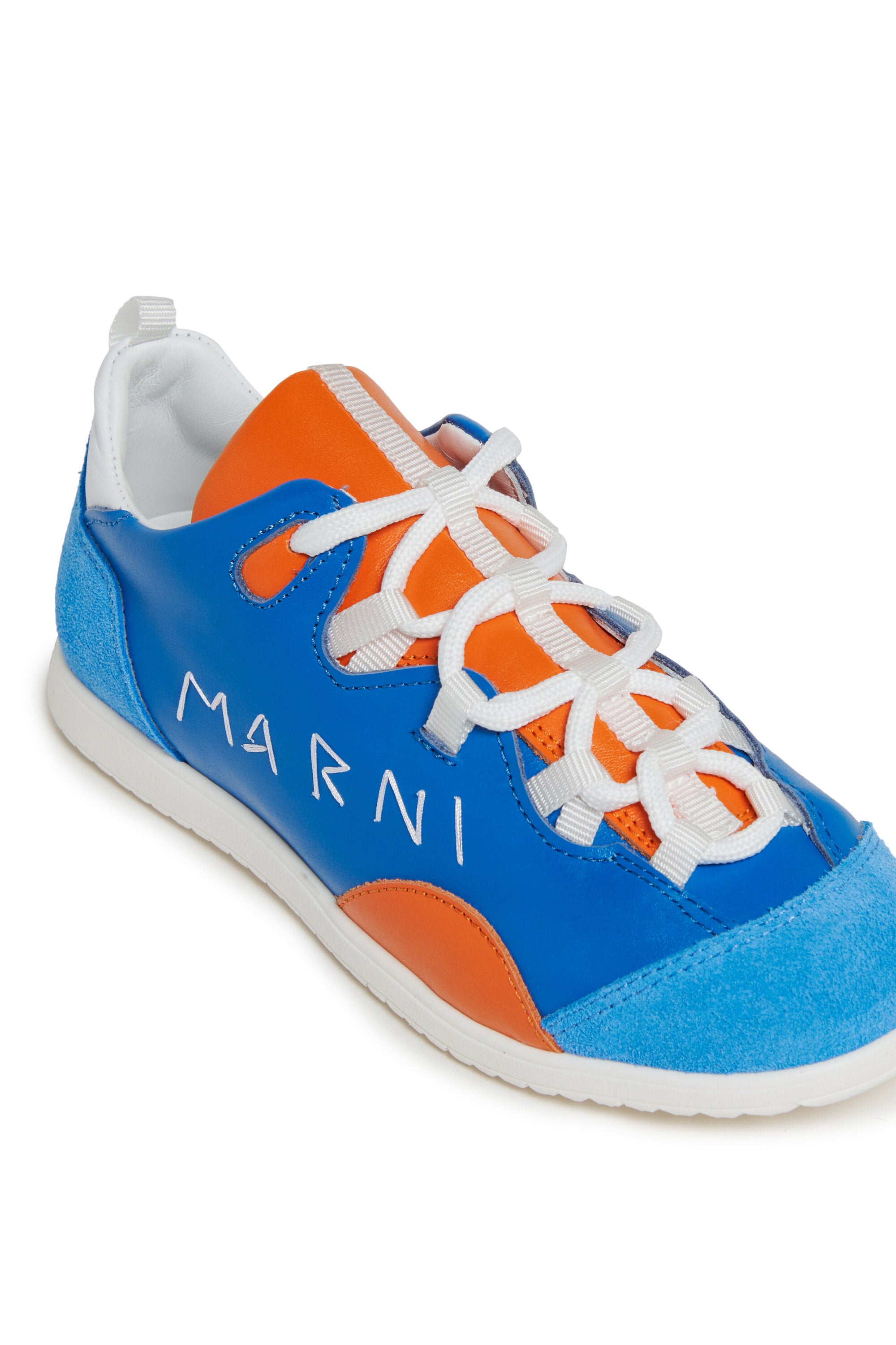 Sneakers with logo