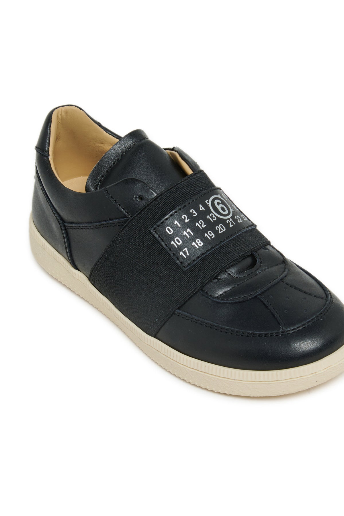 Sneakers with logo